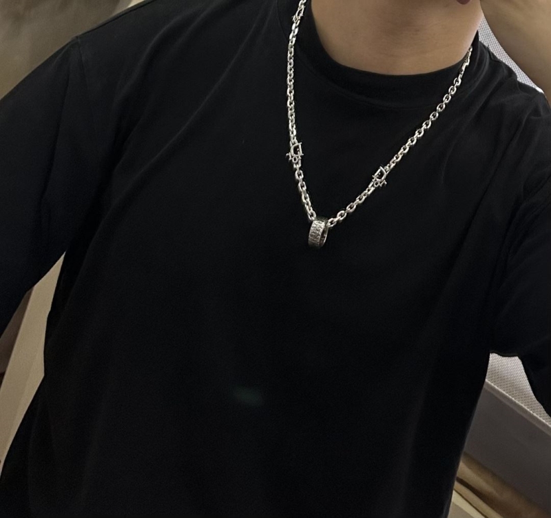 chr1st1an D10r necklaces